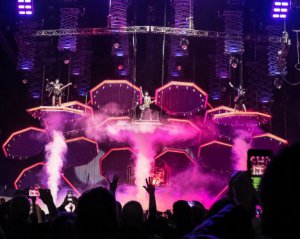 Майже без алкоголю: як пройде виступ гурту Kiss у Києві