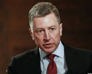 Волкер: Україна залишається актуальною темою у відносинах Росії і США