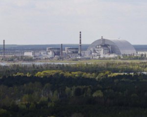 Французький міністр відвідає Чорнобиль