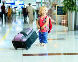 Как разведенным родителям вывезти ребенка отдыхать за границу