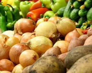 Дешеві овочі та дорога гречка: якими будуть ціни влітку