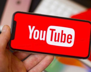YouTube масово видаляє відео