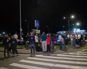 Вночі замінували аеропорт "Жуляни"