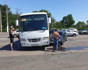 Донька Гриценка потрапила в аварію