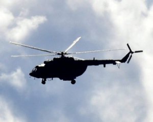 Вертолет упал на крышу небоскреба: показали видео катастрофы