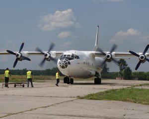 З аеродрому Білої Церкви злітають вантажні літаки АН