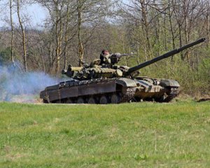 Ближче до кордонів агресора: ЗСУ сформували окремий танковий батальйон
