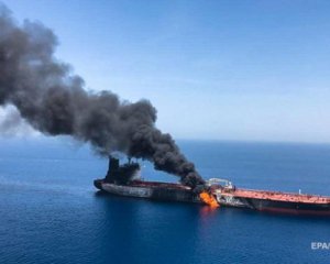 США показали відеодоказ нападу Ірану на танкери