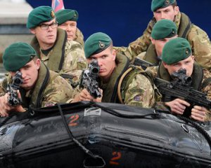 Великобритания отправит спецназовцев в Персидский залив