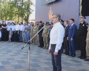 Тарута назвав українських добровольців бойовиками