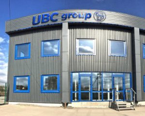 Кримський бізнес: журналісти розповіли про "схеми" великого виробника холодильників