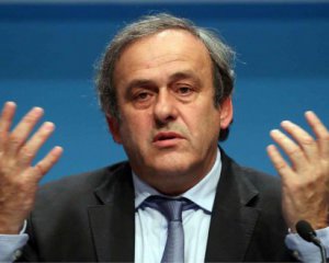 Финансовая прокуратура Франции отрицает арест Платини