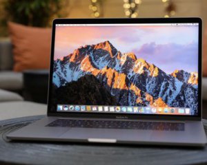 Компанія Apple безкоштовно замінить батереї у 15-дюймових MacBook