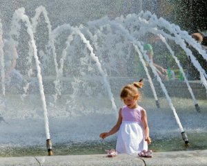 В столице зафиксировали рекордно жаркие выходные