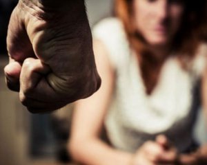 15-річну дівчину зґвалтували серед білого дня