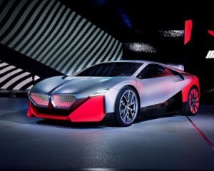 BMW представила гибрид, который заменит спорткар i8