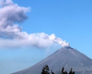 Вулкан у Мехіко продовжує лякати