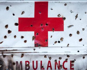Боевики убили медика на передовой: санитарное авто обстреляли из ракеты