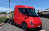 В сети появились подробные фото электрофуры Tesla Semi