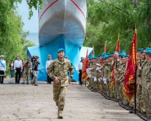 Зеленський назвав бригаду морської піхоти прізвищем свого однофамільця