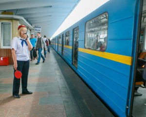 Сообщили, когда метро будет работать дольше