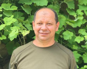 Кандидат в депутаты объяснил, почему страну следует менять со школы