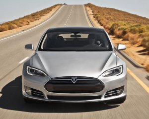 Маск розповів про зміни у нових автомобілях Tesla