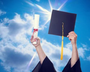 В Україні затвердили 100 стандартів вищої освіти