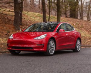 Tesla нехтує частиною тестів при збиранні Model 3