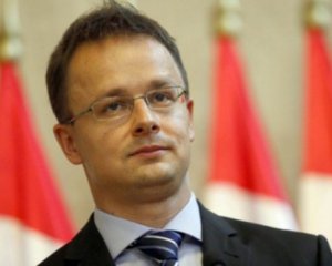 Україна заборонить угорським чиновникам приїжджати без запрошення
