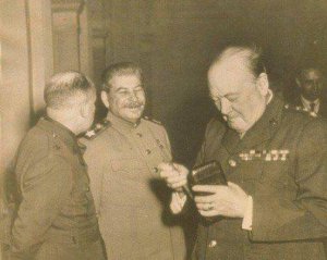 Сталин обманывал Черчилля и Рузвельта - историк