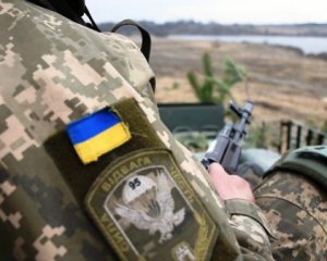 Зеленський залишив військових без пільг