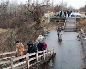 В Минске договорились о восстановлении моста в Станице Луганской