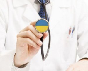 Украинские врачи массово бегут работать за границу