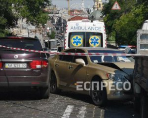 У центрі Києва сталася смертельна ДТП