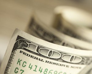 Нацбанк продолжает скупать валюту на межбанке