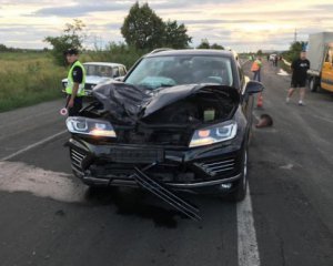 Чиновник на смерть збив працівника дорожньої служби