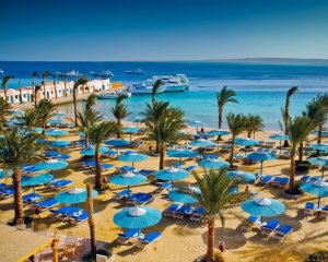 Назвали популярні курорти, де відпочивають українці