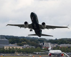 Boeing може призупинити виробництво літаків Boeing737 MAX