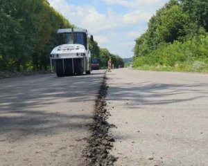 На Гайсинщині розпочали ремонт автошляху М-12