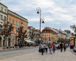 &quot;За півроку купив авто бізнес-класу&quot; - українець про роботу таксистом у Польщі