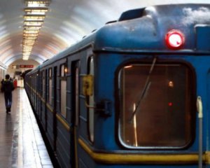 Назвали причину сбоя работы в киевском метро