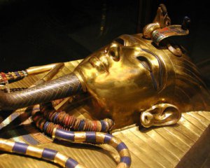 Ученые впервые отреставрируют саркофаг Тутанхамона