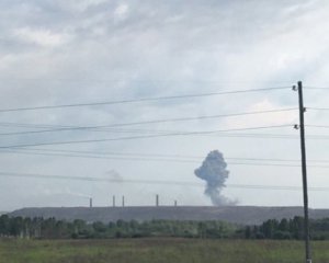 У Росії горить склад боєприпасів: снаряди вибухають, жителів евакуюють