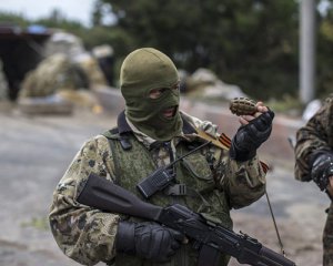 На Донбасі бойовики з БМП обстріляли позиції українських військових: один поранений