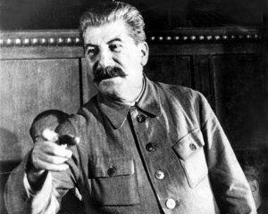 Бывший российский следователь пытается возбудить дело против Сталина