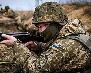 За минувшие сутки на Донбассе продолжились обстрелы, есть погибшие