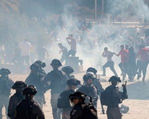 Столкновения в Иерусалиме: на Храмовой горе пострадали более 60 человек
