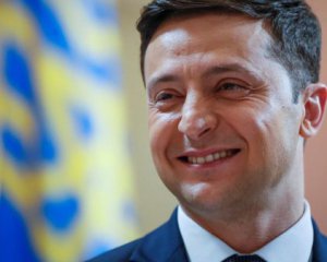 Россиянам станет проще получить украинское гражданство. Зеленский подписал указ