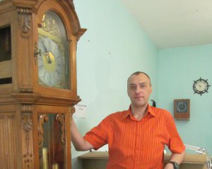 Артем Кирилюк 26 років ремонтує годинники. Всі нюанси професії годинникаря